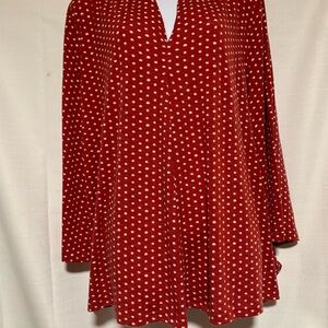 Suzanne Betro  Weekend Top! Red and White Polka Dot.Weekend Comfort-Smart Style!